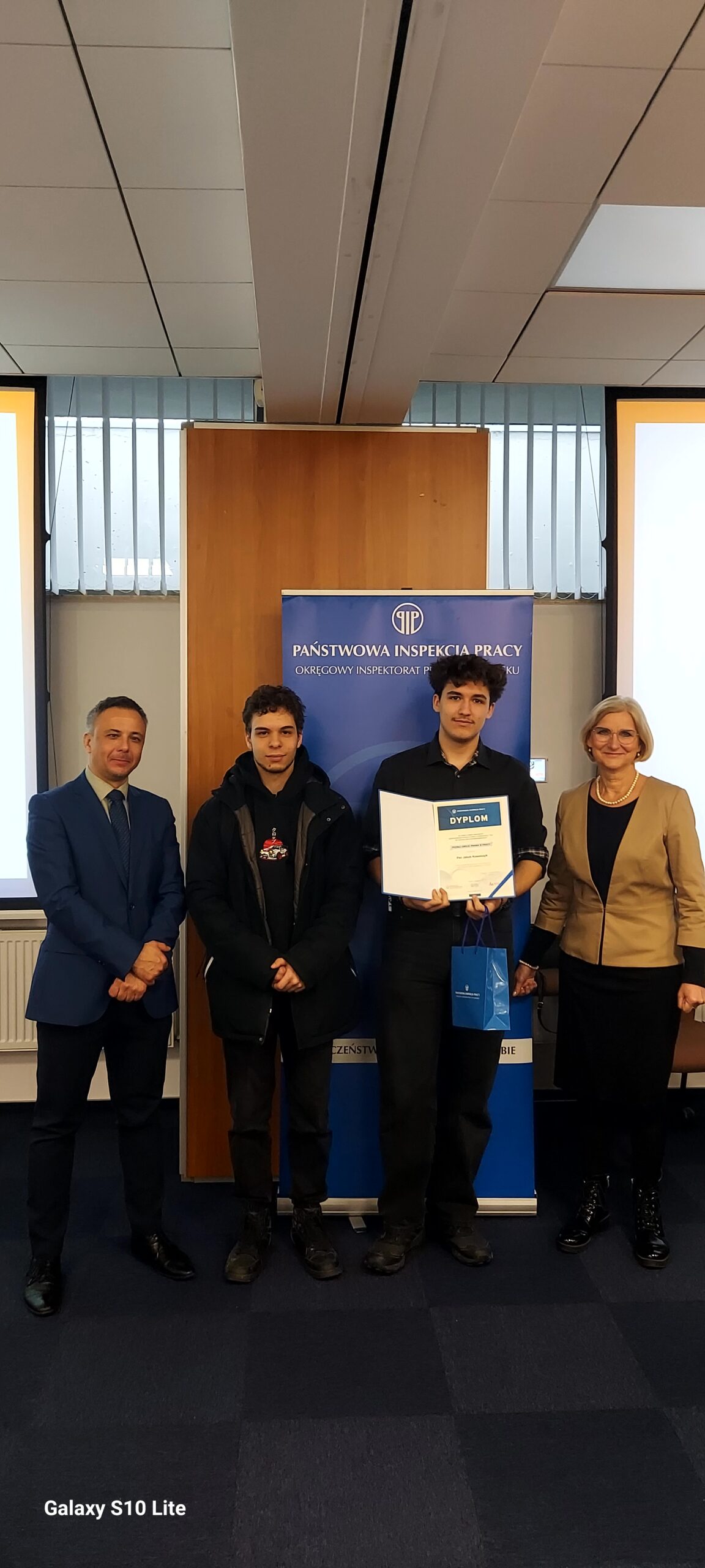 UDZIAŁ UCZNIÓW W XIII KONKURSIE „POZNAJ SWOJE PRAWA W PRACY”