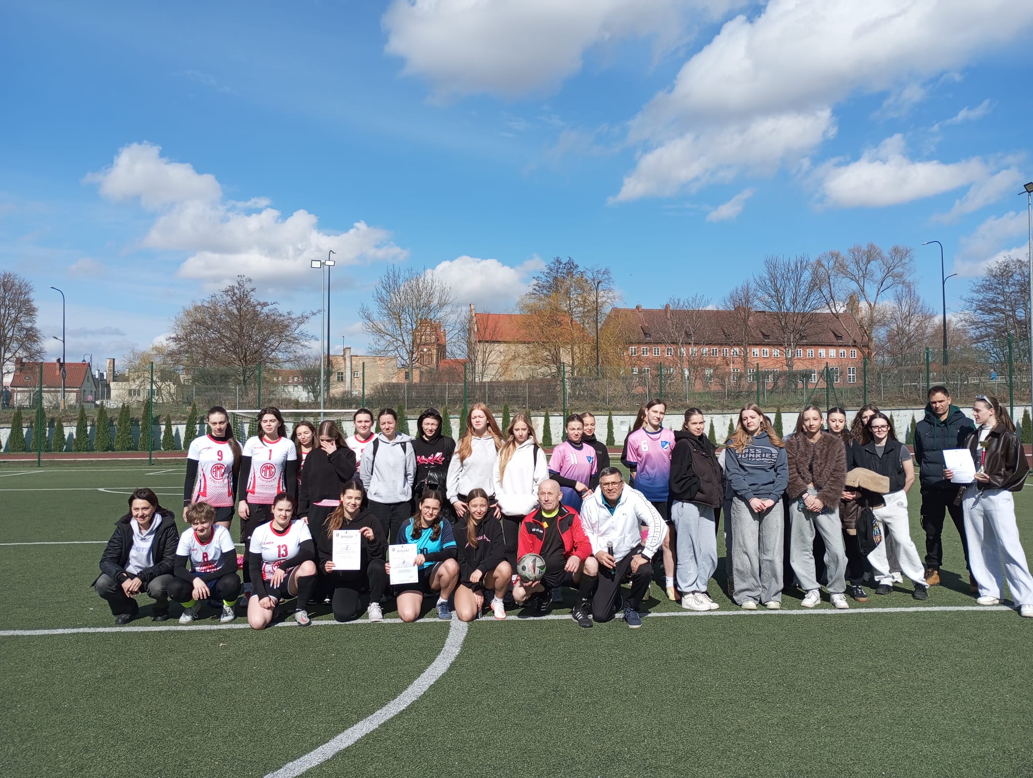 SREBRO DLA ZSM-I W MISTRZOSTWACH POWIATU W PIŁCE NOŻNEJ