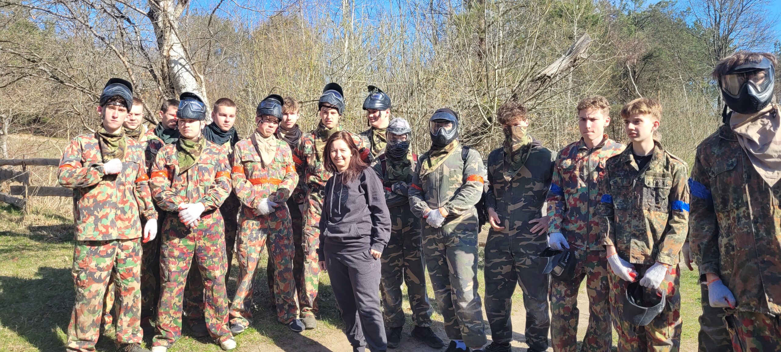 WYJAZD INTEGRACYJNY NA PAINTBALL KLAS: III TMA ORAZ III TI