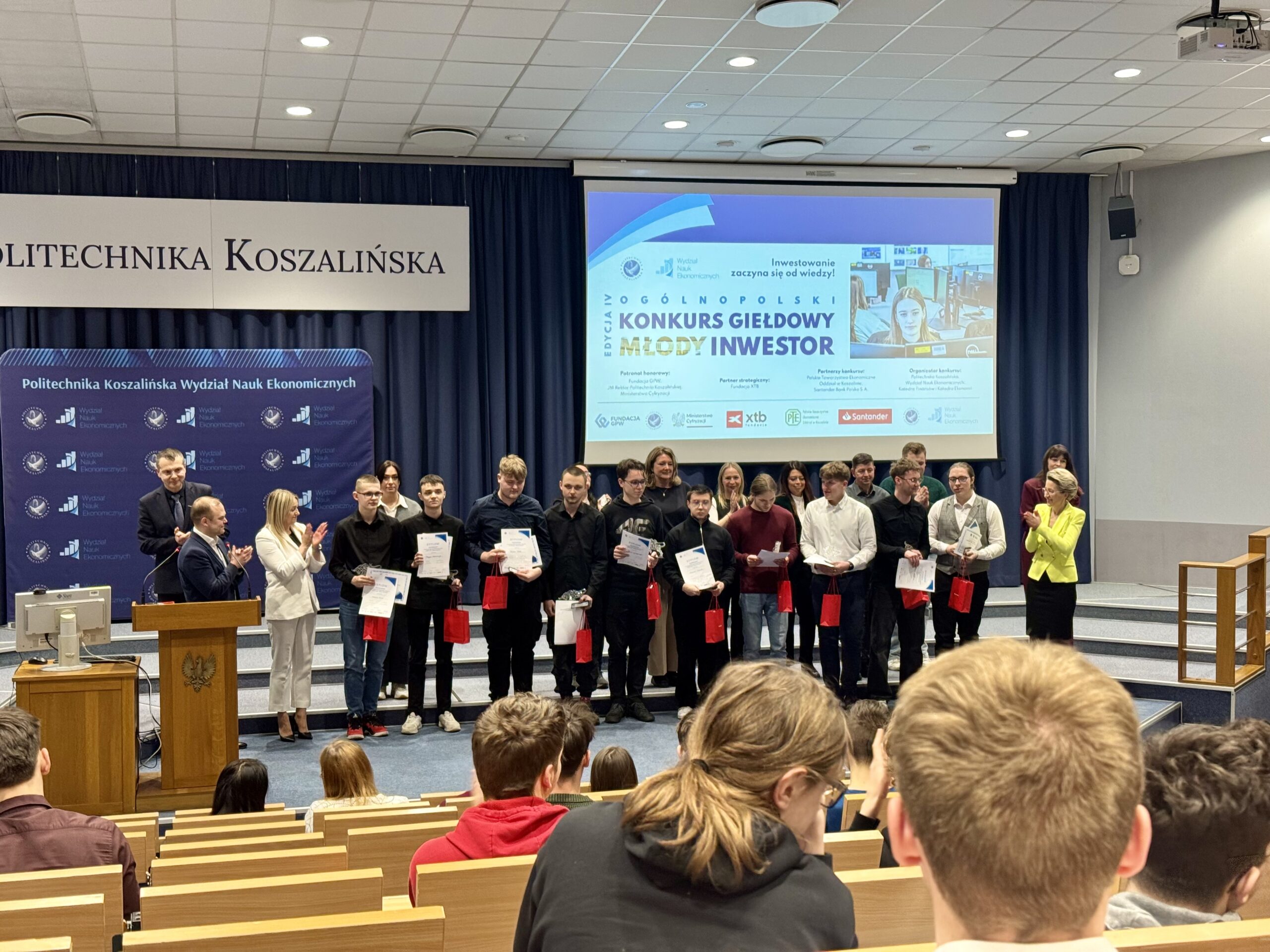 ZŁOTA DRUŻYNA KONKURSU GIEŁDOWEGO „MŁODY INWESTOR”